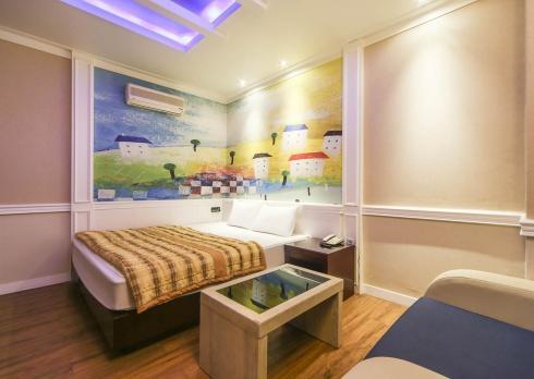 تَنوان 1000sqm 1 bedroom, 1 Private bathroom شقة in يتشانج-جو المظهر الخارجي الصورة